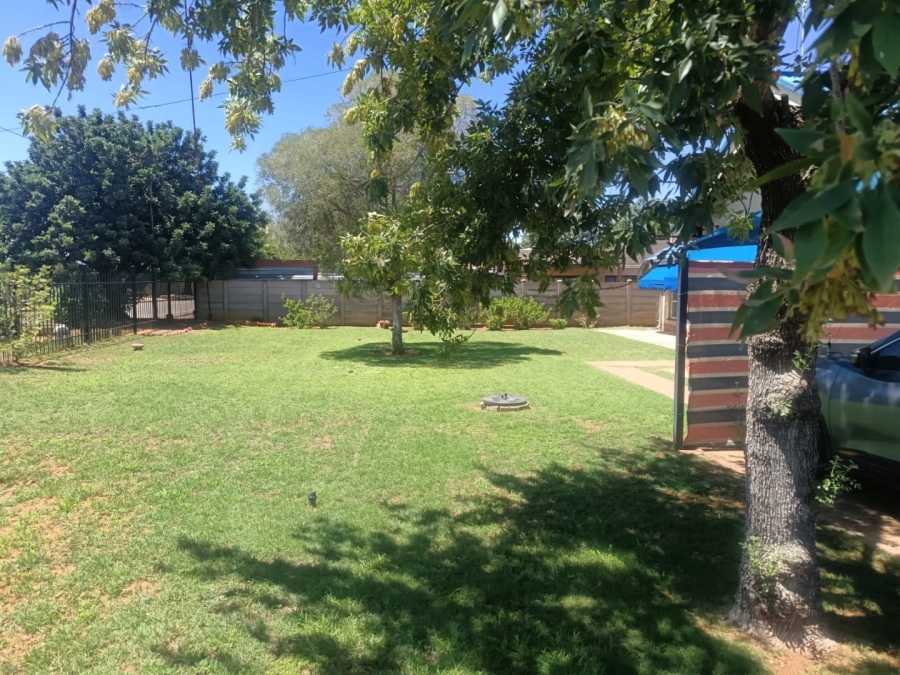 3 Bedroom Property for Sale in Carters Glen Northern Cape
